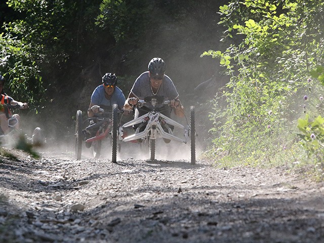 Schnuppertag SPV - Mountainbike im Rollstuhl in Airolo Pesciüm