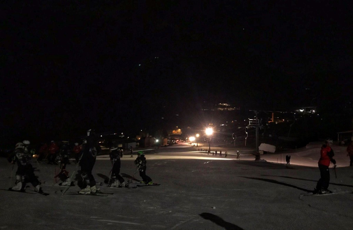 Night skiing in Lüina